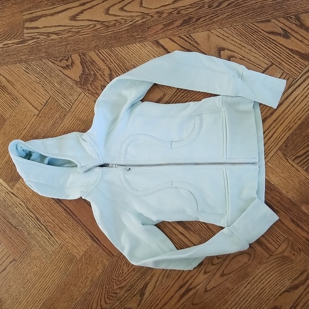 Lululemon hoodie
